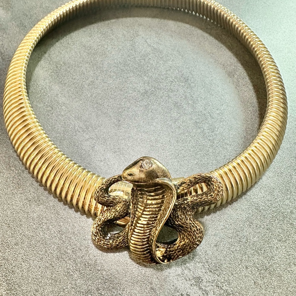 Vintage Omega Gold Tone Cobra Snake Pendant Collar Statement Necklace
